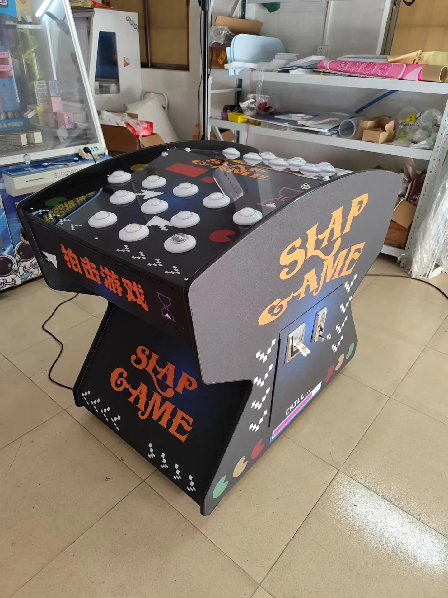 Two-player slap reaction game table photographed at the Jisun factory